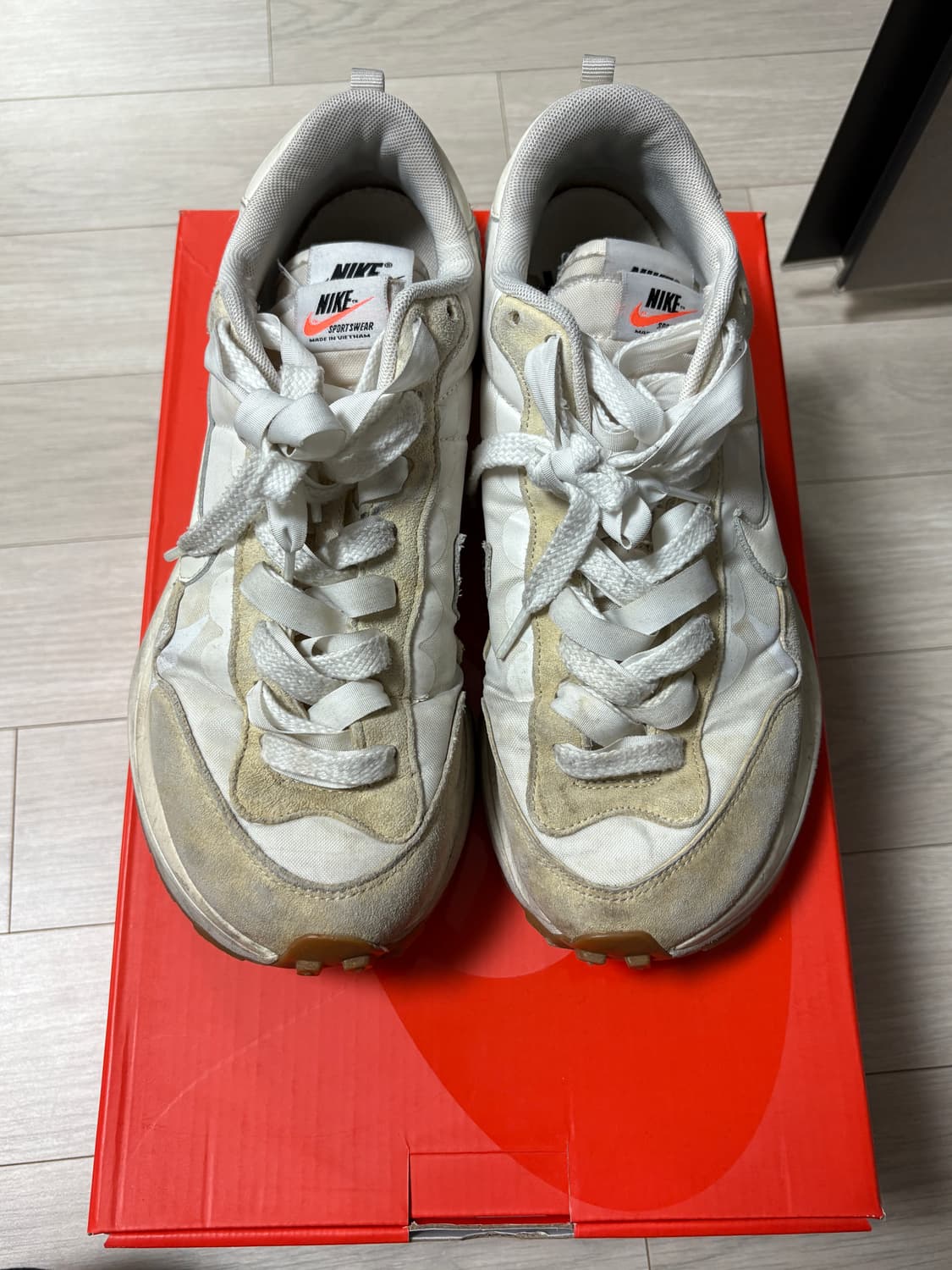 나이키 x 사카이 베이퍼와플 화이트 앤 검 (265) 상품이미지3