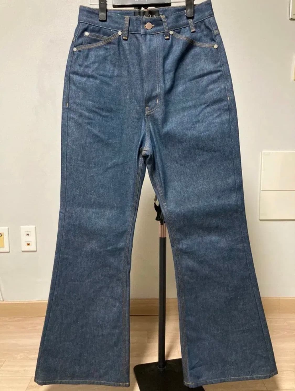 STU 에스티유 플레어 인디고 데님 팬츠 상품이미지5