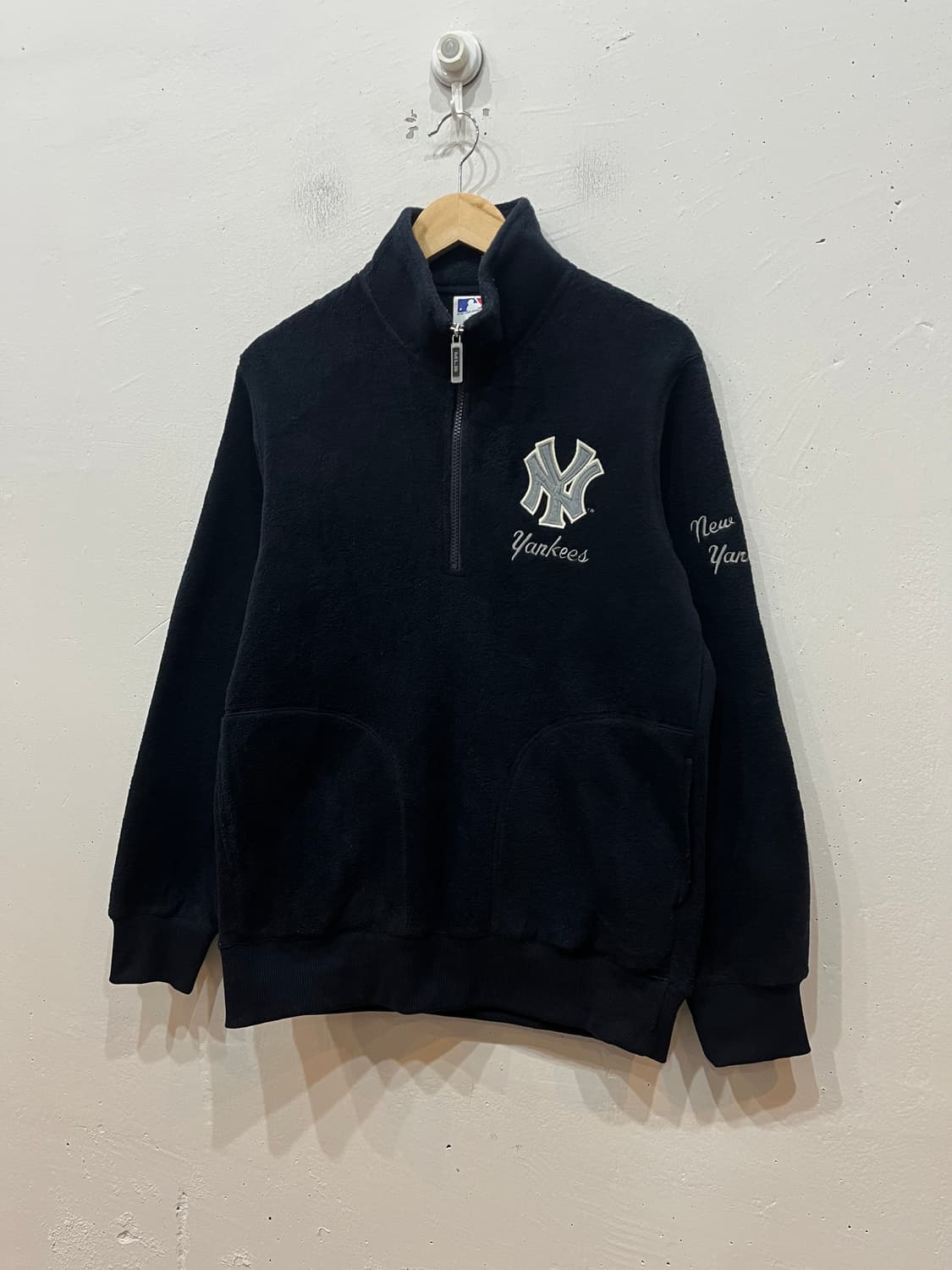 유니클로 MLB 뉴욕양키즈 반집업 풀오버 후리스 네이비 상품이미지1