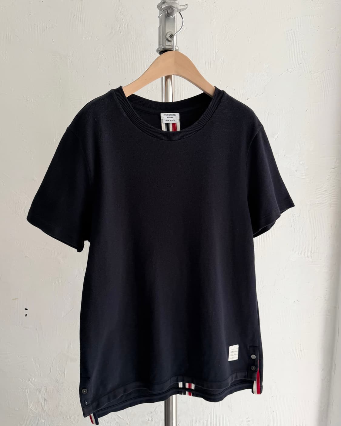 Thom Browne 톰브라운 백 삼선 티셔츠 상품이미지3