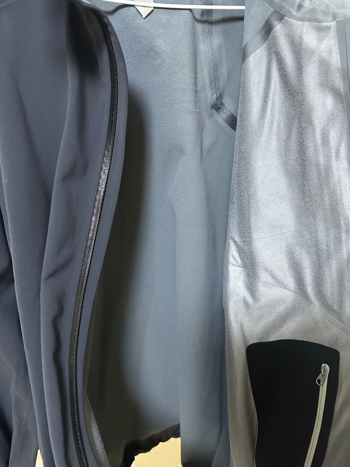 Arc’teryx Fury AR Jacket Men’s (L) 상품이미지5