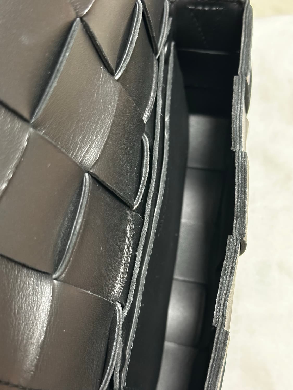 보테가베네타 카세트백 스몰 블랙 판매합니다 상품이미지2