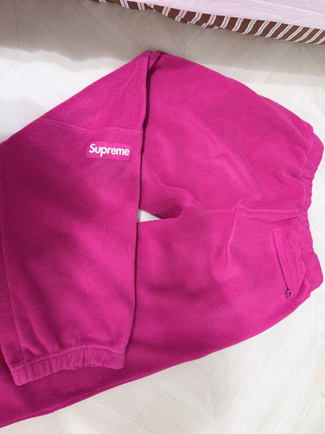 슈프림 플리스(후리스) 마젠타 찐핑크 스몰  상품이미지4