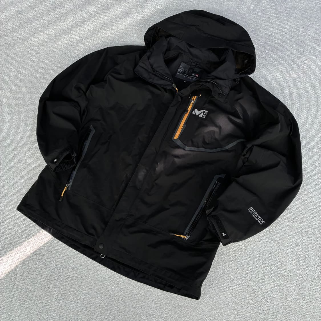 밀레 고어텍스 블랙 바람막이 자켓 L 상품이미지1