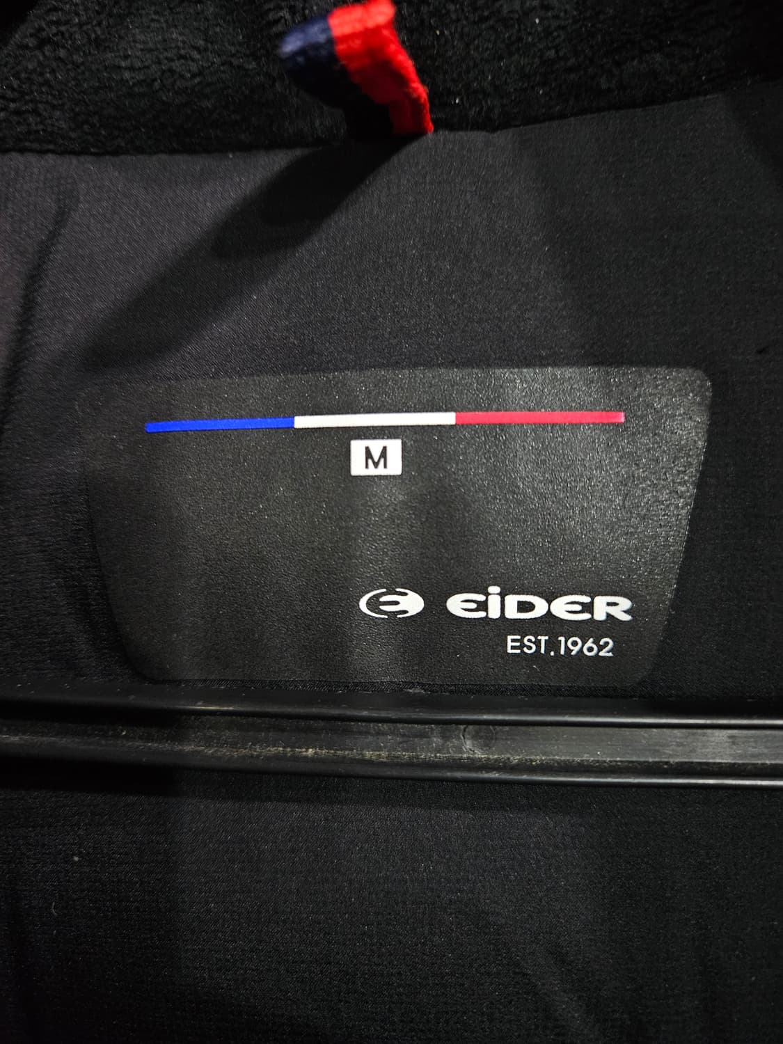 아이더 블랙컬러 남성 95 구스다운 대장급 패딩  상품이미지3