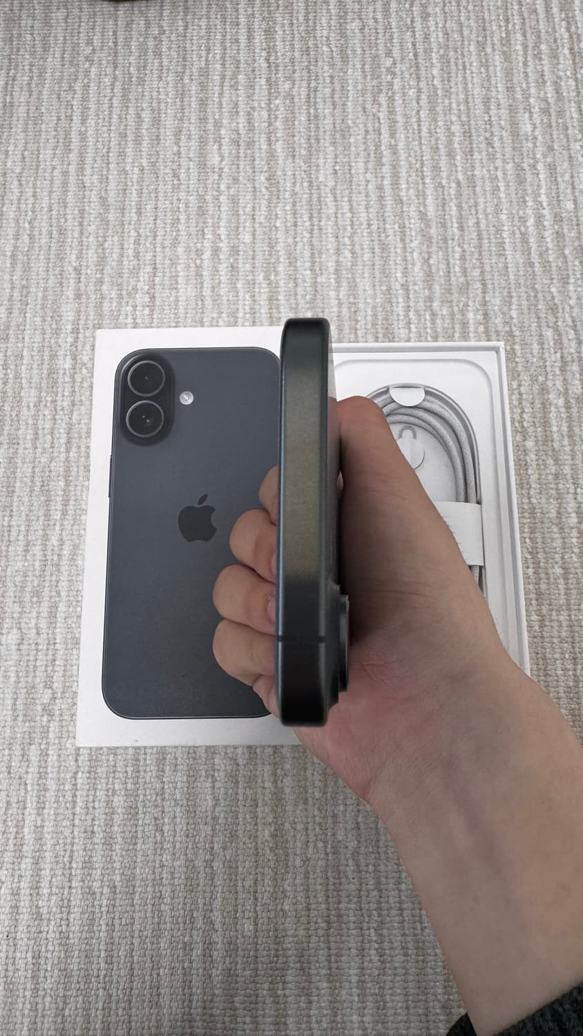 아이폰 17 블랙 S급 상품이미지6