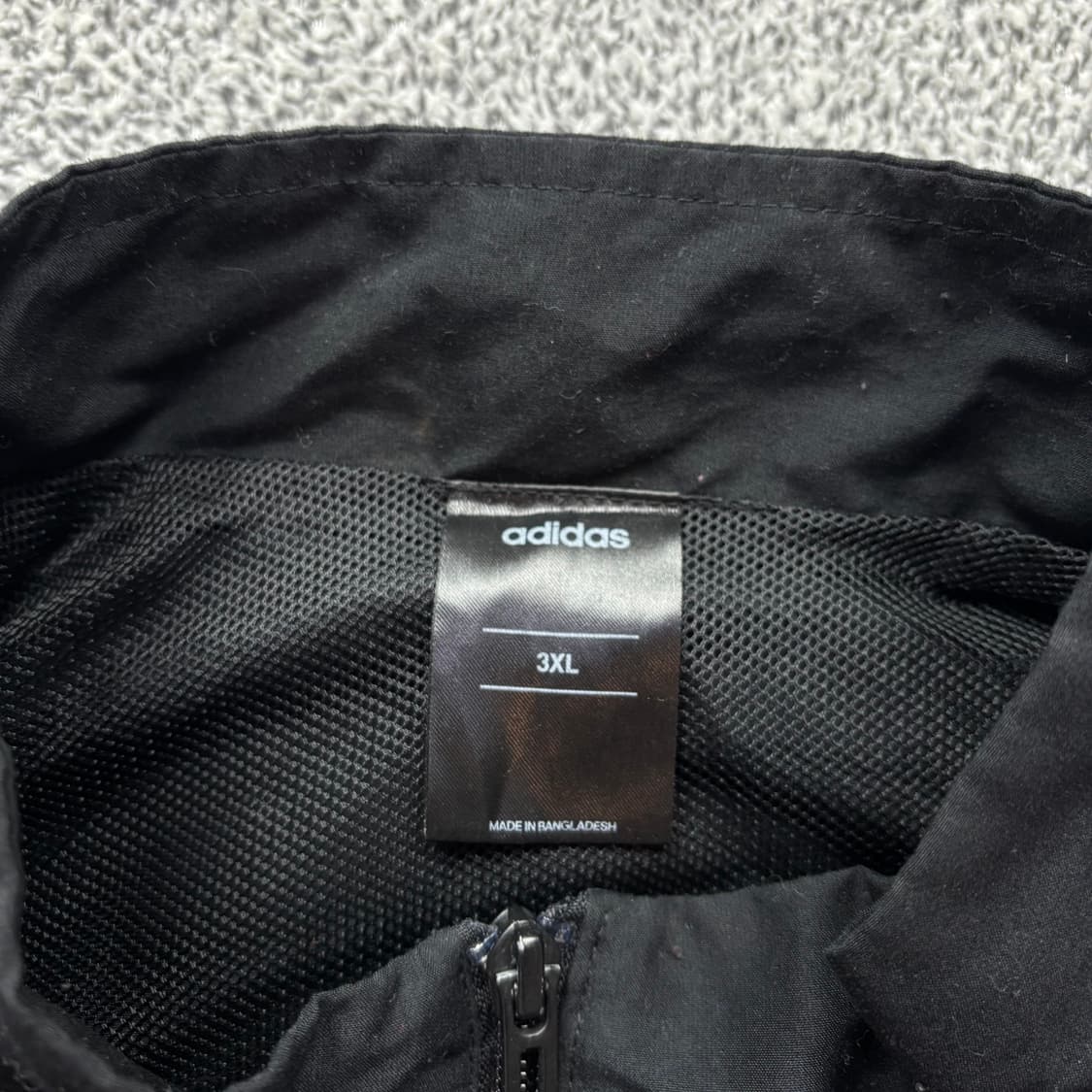 아디다스 스몰로고 박시 러닝 바람막이 상품이미지3