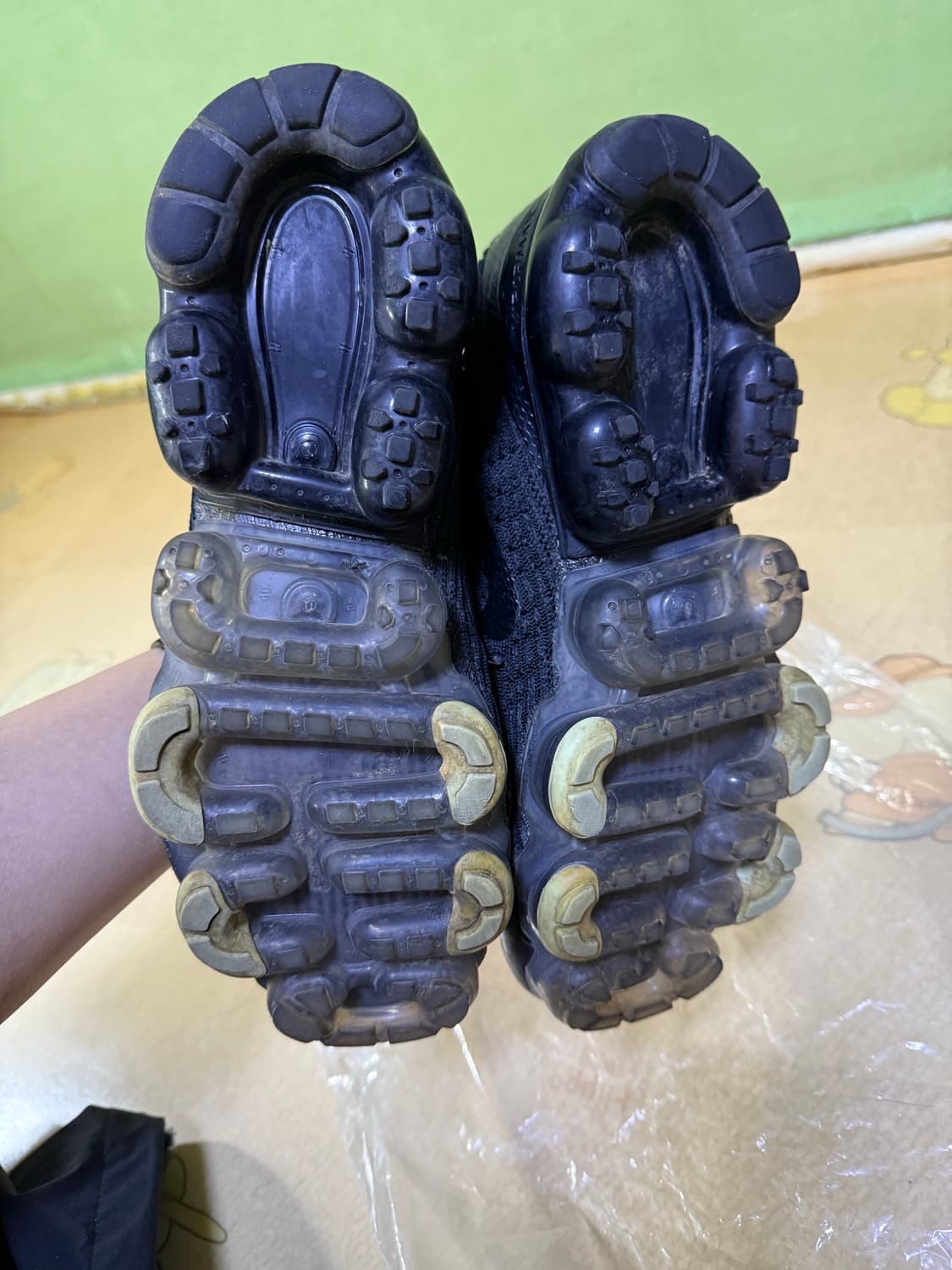 안냐세여 나이키 베이퍼맥스 플라이니트3 블랙 스네이크스킨 265판매합니다 상품이미지5