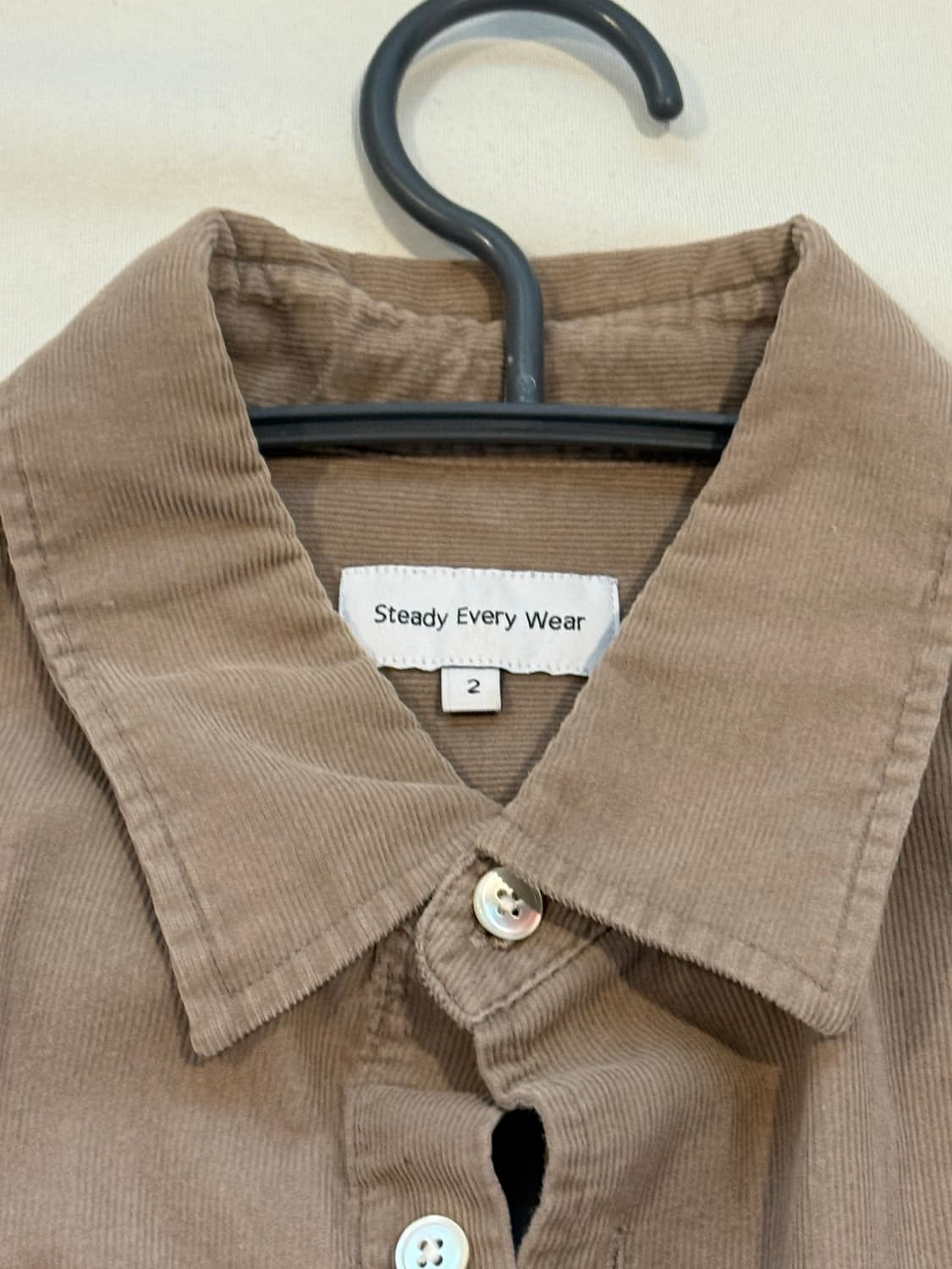 스테디에브리웨어 릴렉스드 코듀로이 셔츠 타우페 2사이즈 상품이미지2