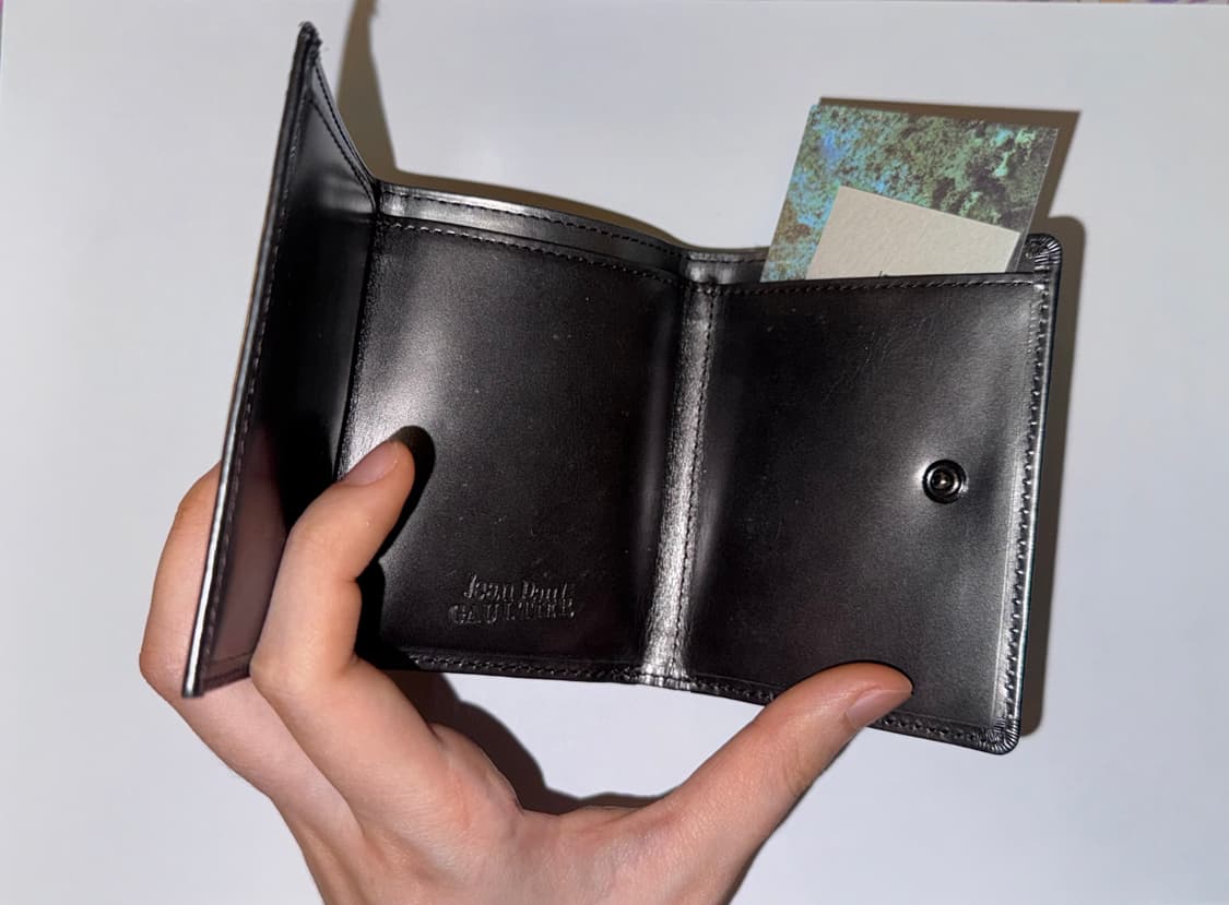 장폴고티에 뉴로즈 지갑 상품이미지3