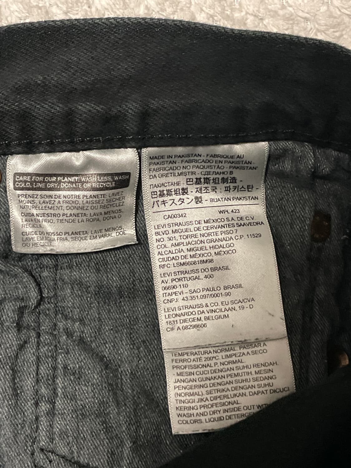 [33X32] 리바이스 501 프리미엄 오리지널 핏 데님 팬츠 흑청 상품이미지10