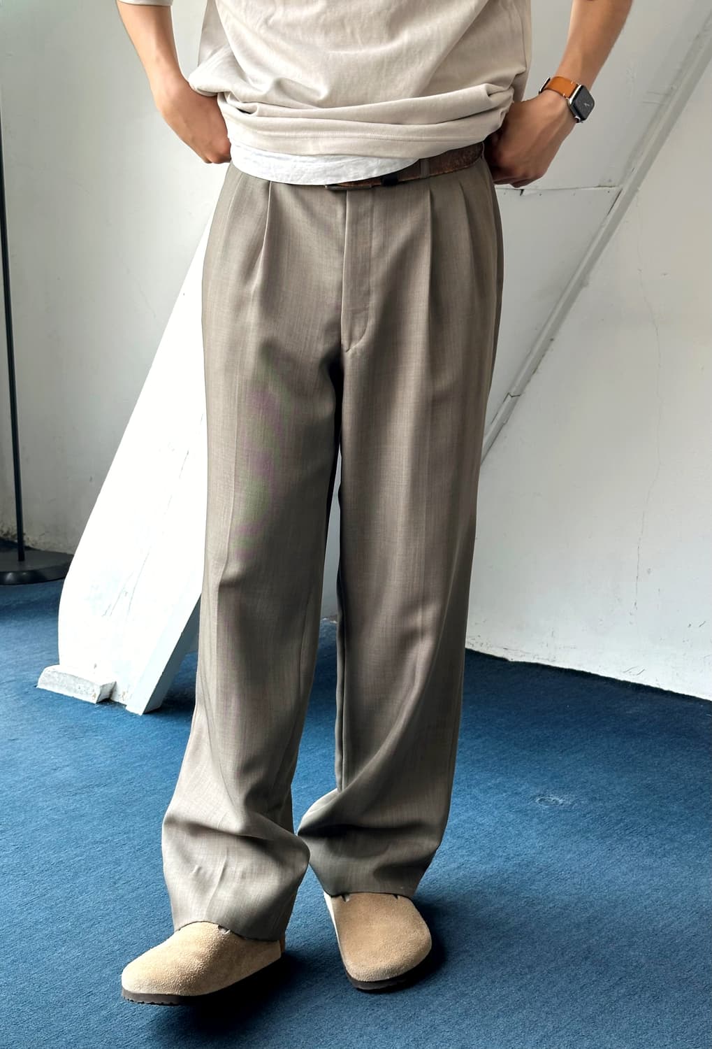 Light woven 2 pleats trouser 상품이미지9