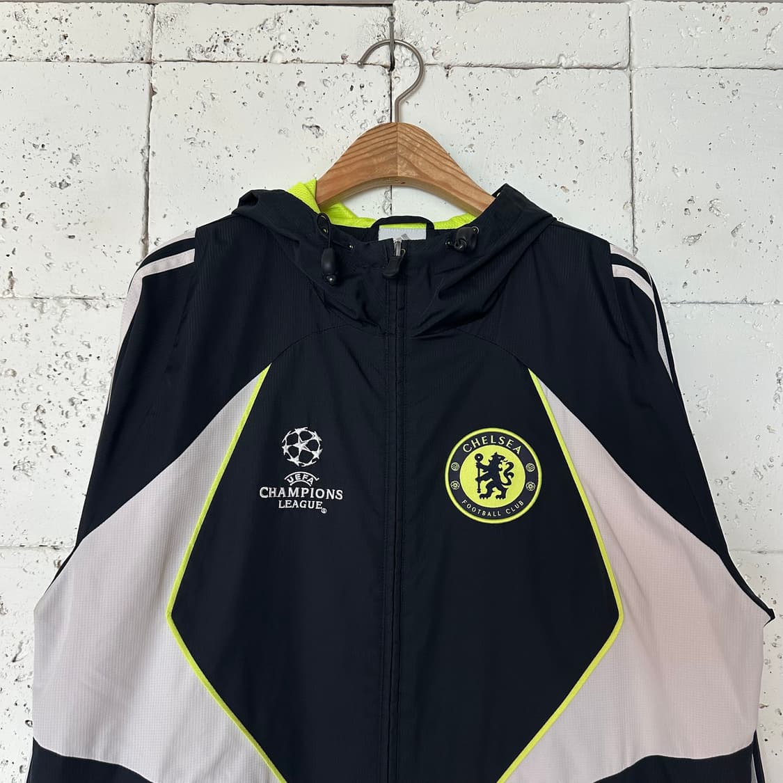 L 아디다스 첼시 바람막이 상품이미지2