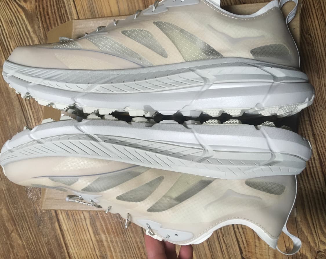 호카 새티스파이 마파테스피드4 라이트 본 판매합니다 상품이미지5