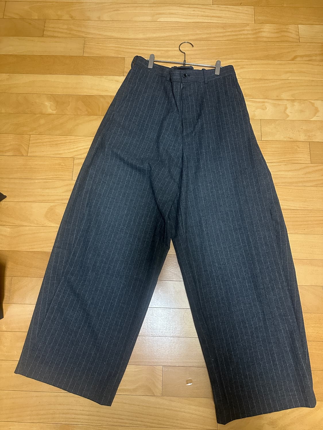 해칭룸 그레이 트라우저3 새상품 상품이미지2