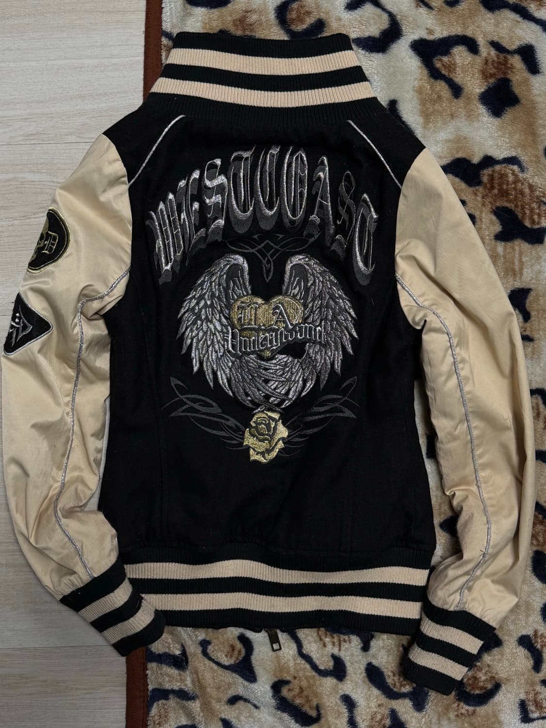 d.i.a 날개 자수 투웨이 스카쟌 상품이미지1