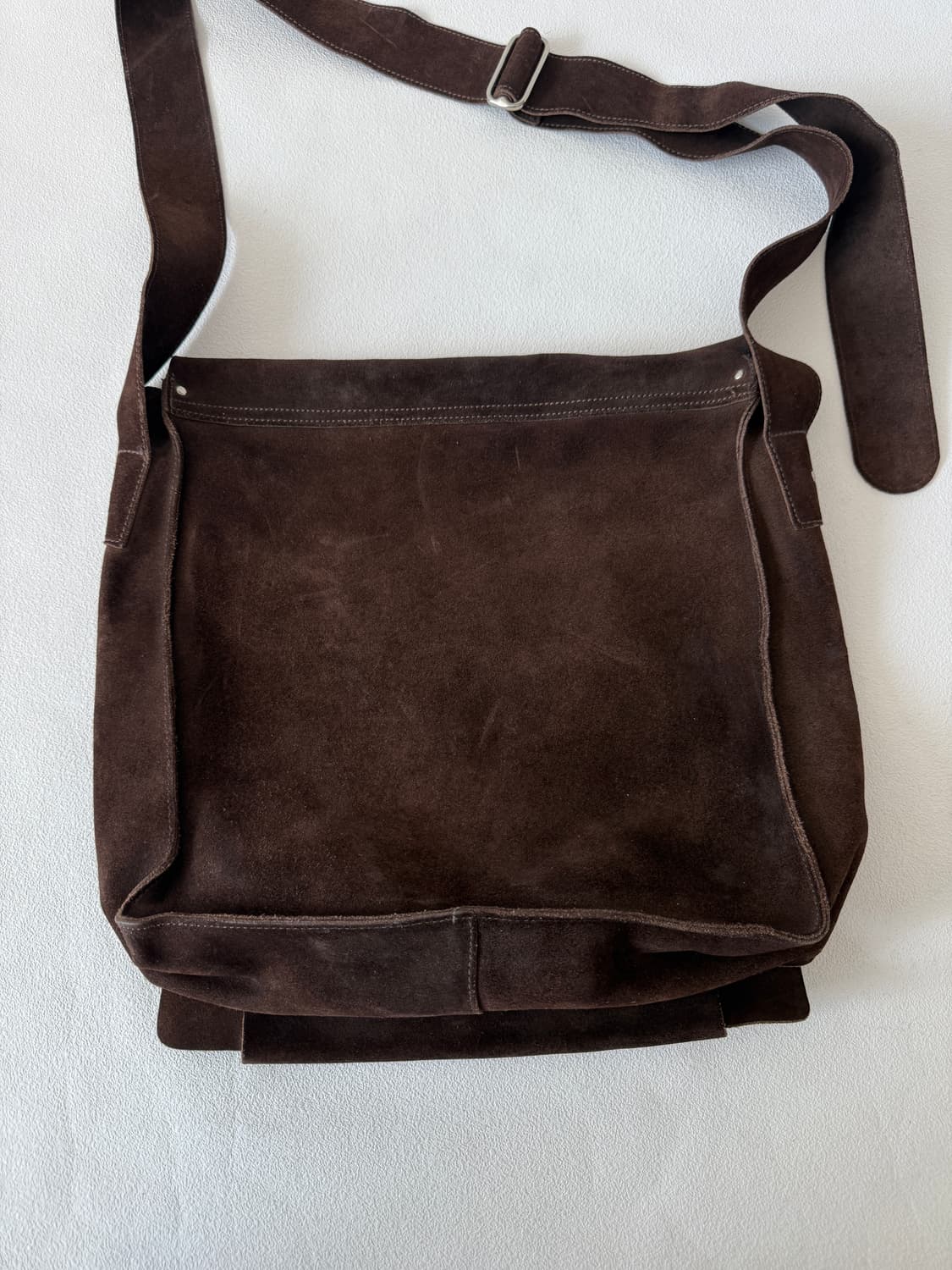 바나나리퍼블릭 레더 스웨이드 크로스백 상품이미지5