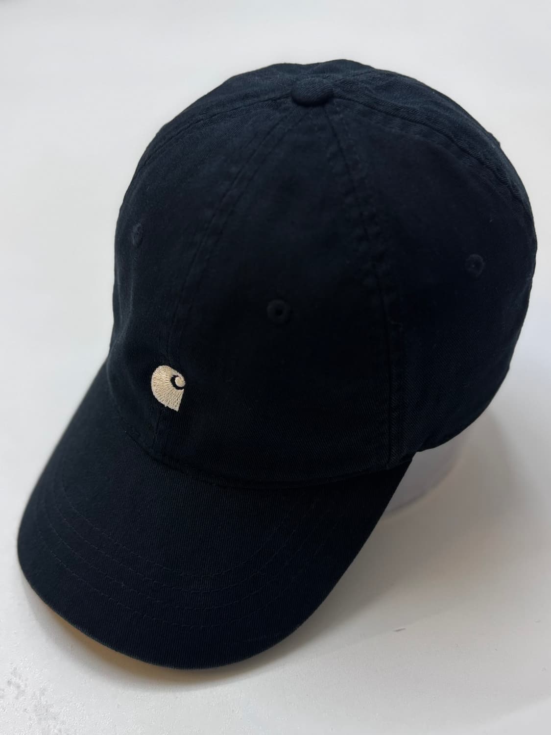 Carhartt 칼하트 블랙컬러 로고 볼캡 상품이미지1