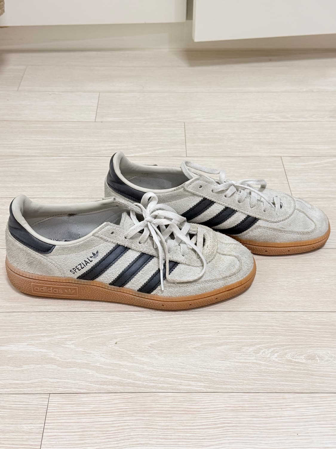아디다스 스페지알 235 상품이미지2