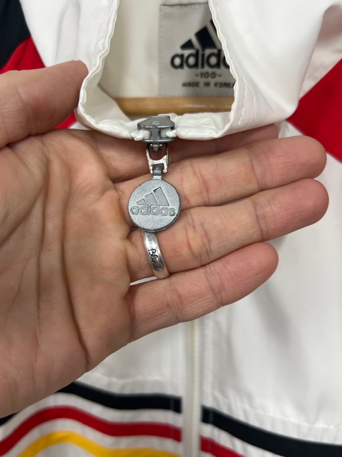 아디다스 삼선로고 올드스쿨 바람막이 상품이미지3