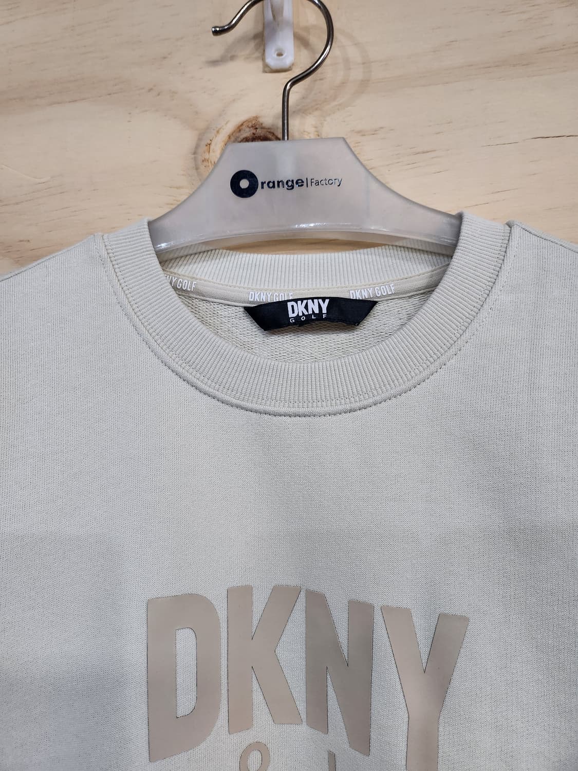 689) DKNY 골프 맨투맨 티셔츠 상품이미지3