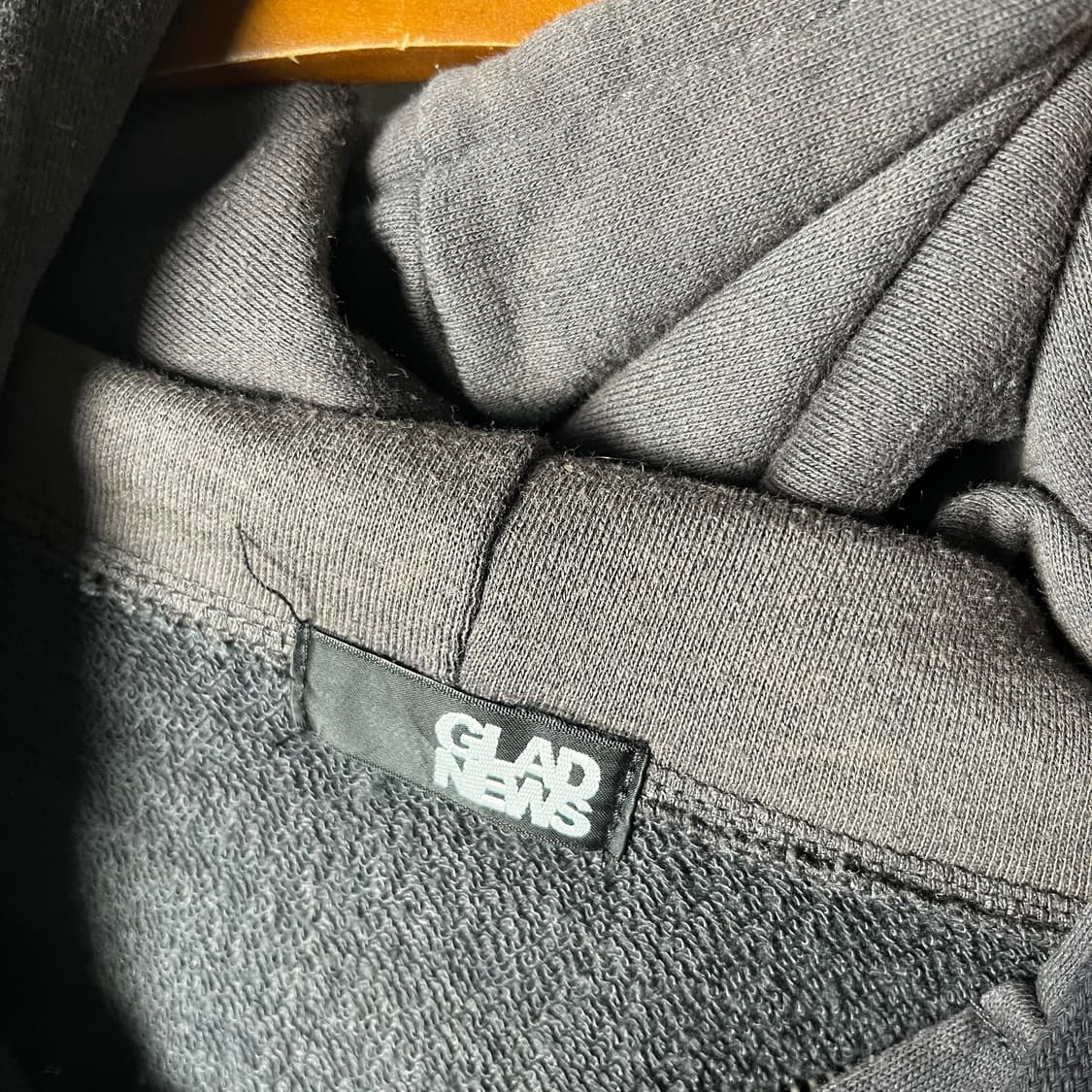 [GLAD NEWS] 글래드뉴스 스컬 프린팅 후드집업 상품이미지4