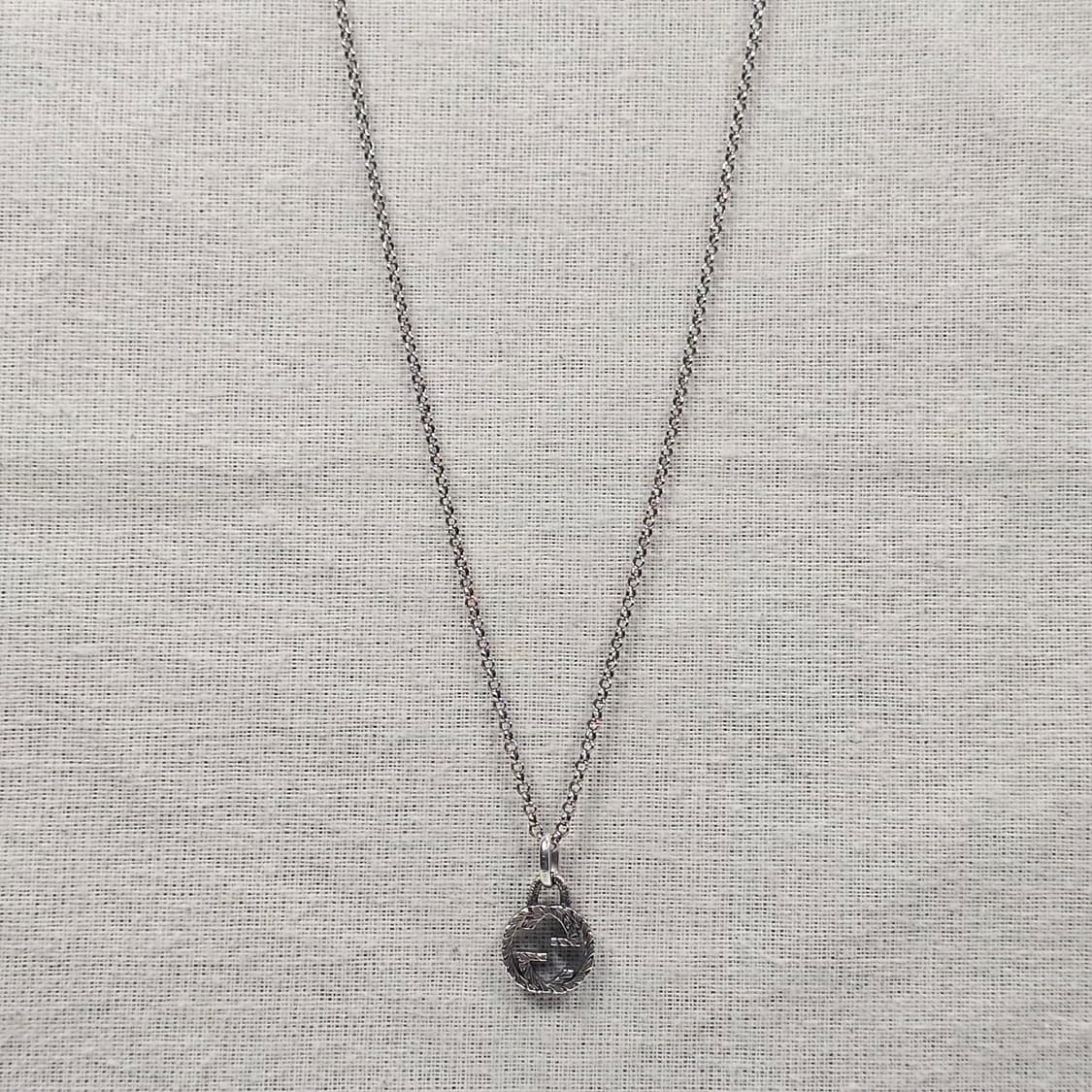 구찌 인터로킹 G 펜던트 목걸이 상품이미지2