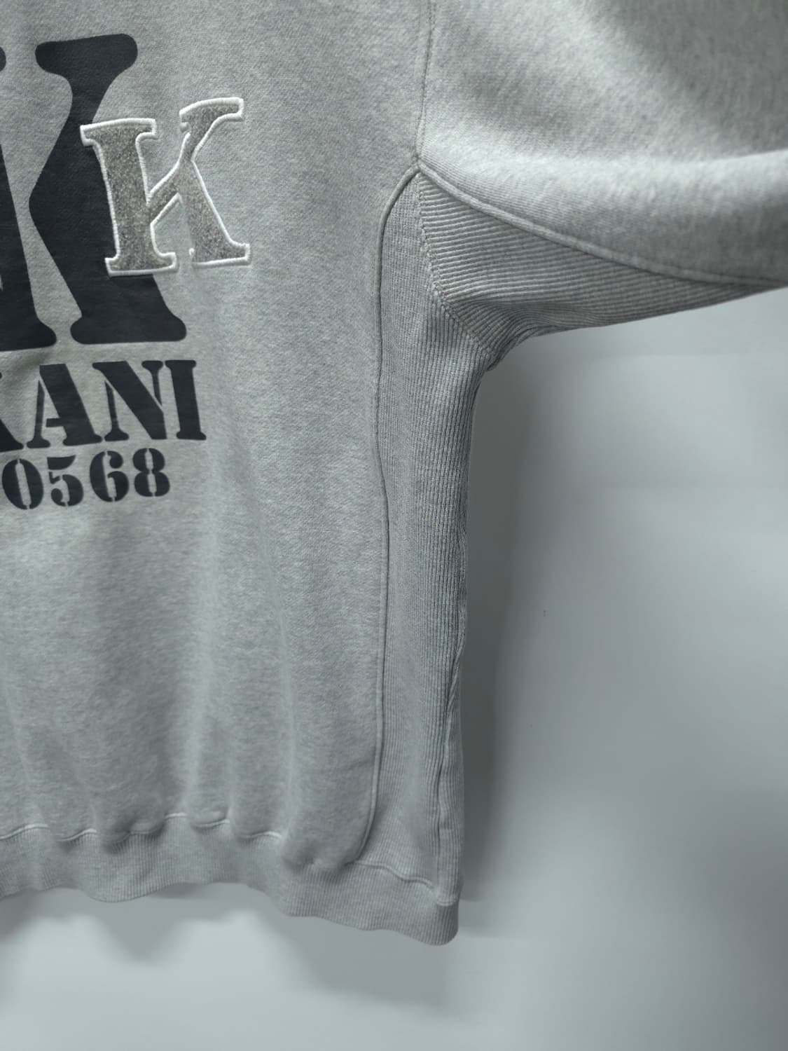 칼카니 남성 패치로고 기모맨투맨 100 상품이미지7