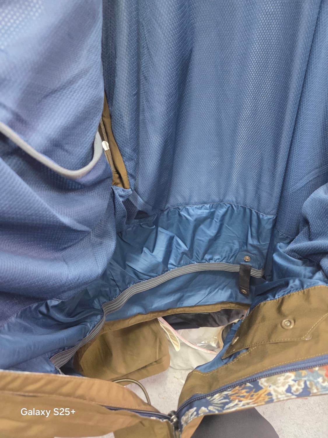 파타고니아   브라운 후드  바람막이 상품이미지6