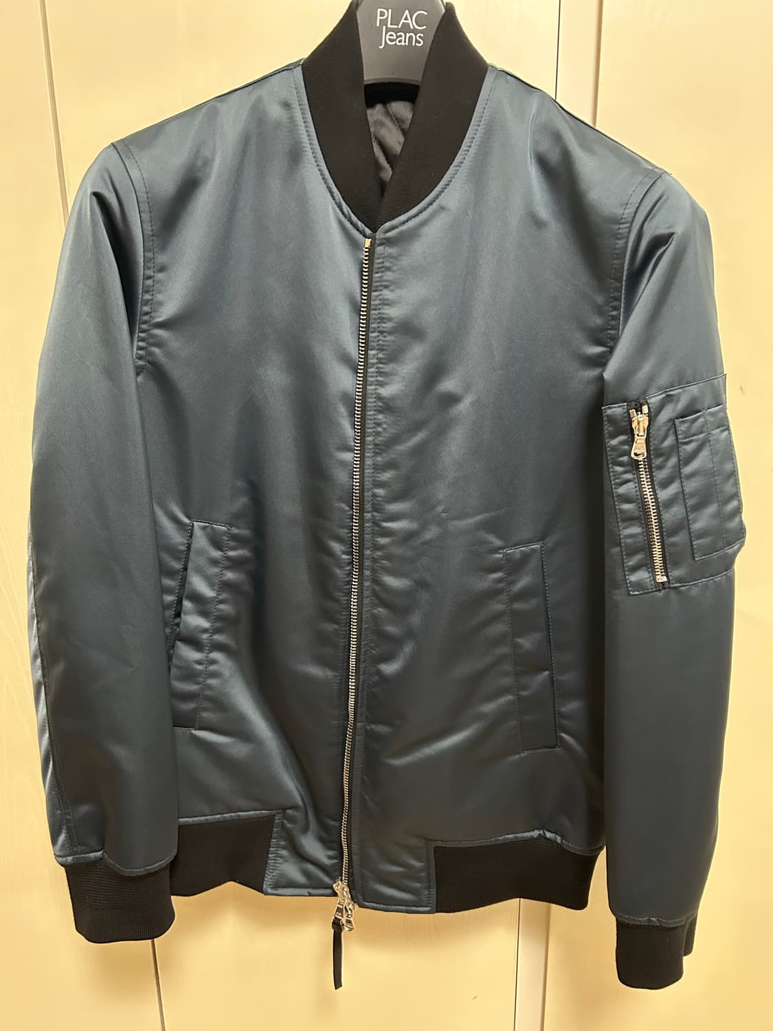 솔리드옴므 ma-1 상품이미지1