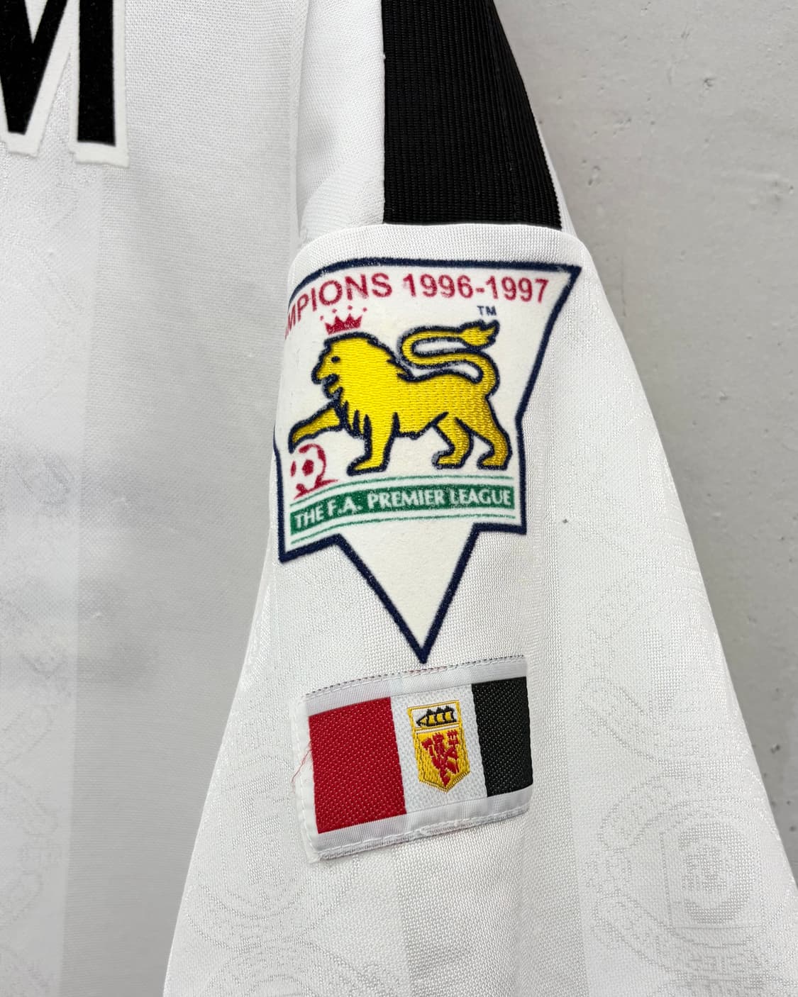 엄브로 97-99 맨체스터 유나이티드 어웨이 리그킷데이비드 베컴 상품이미지3