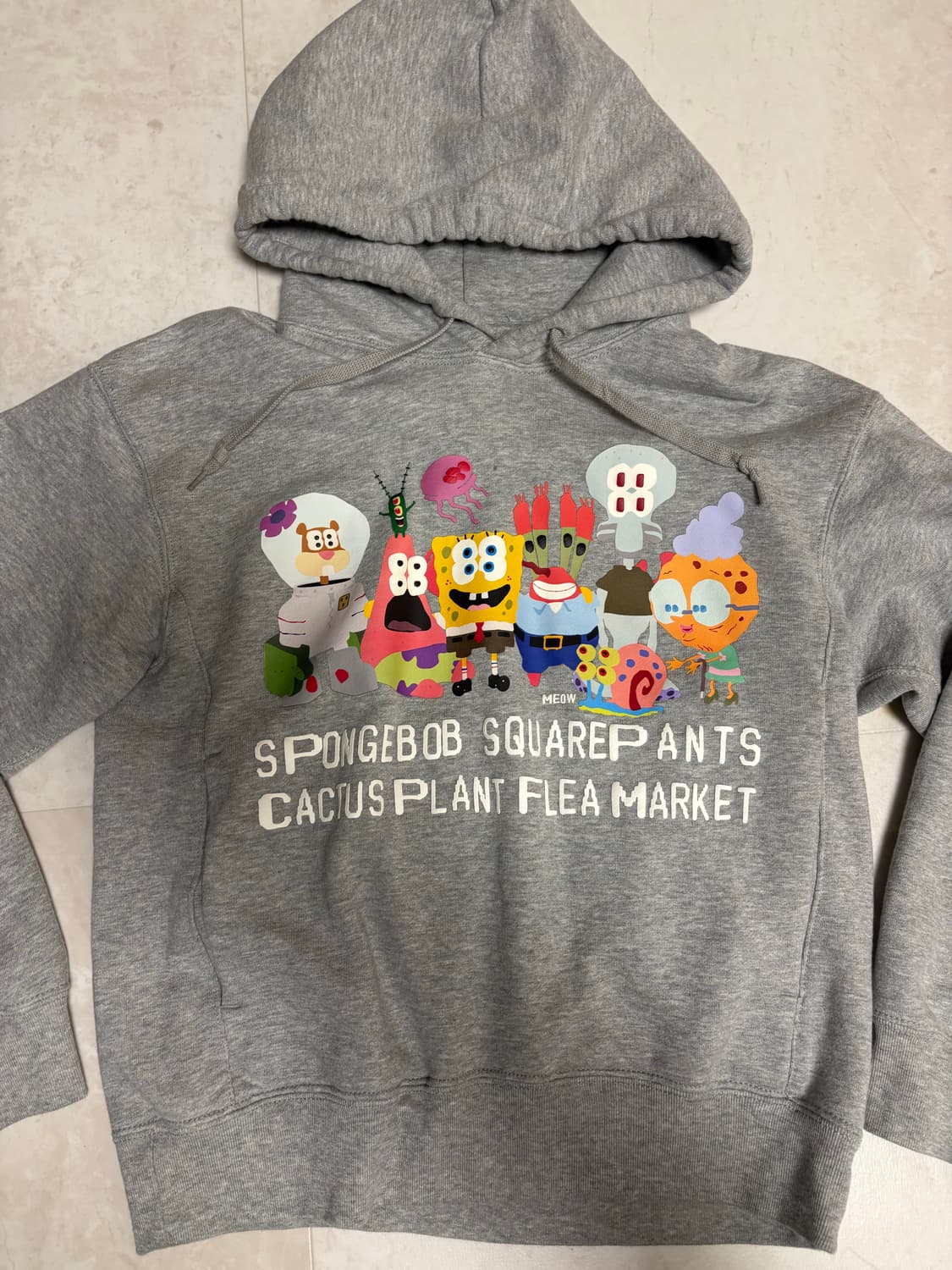 유니클로 스폰지밥 후드티xs 희귀매물 상품이미지1