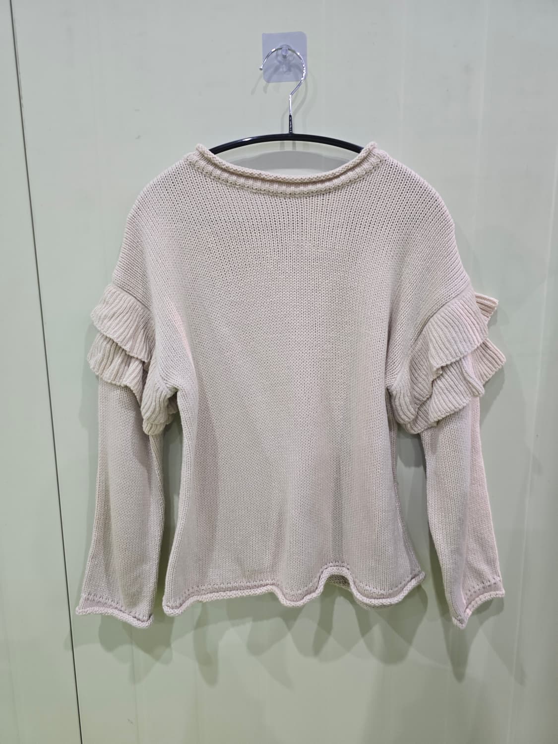 프릴 니트 긴팔 티셔츠 상품이미지3