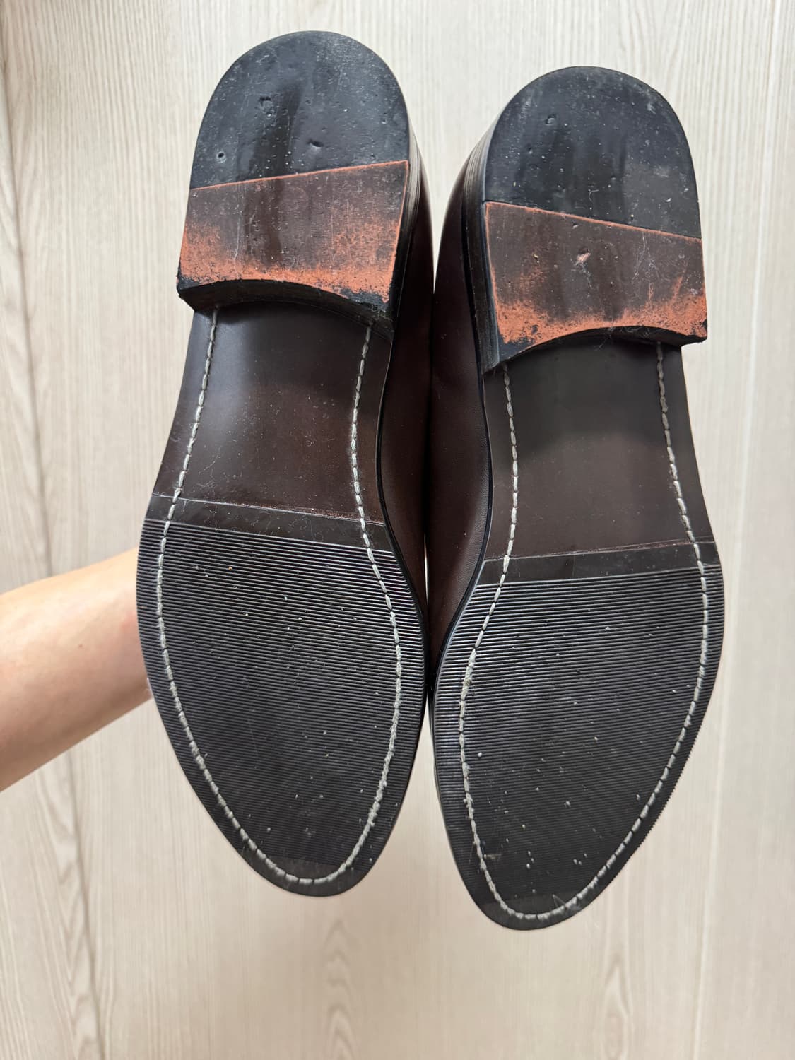 코상 클래식 다크 브라운 태슬 로퍼 265mm입니다 상품이미지5