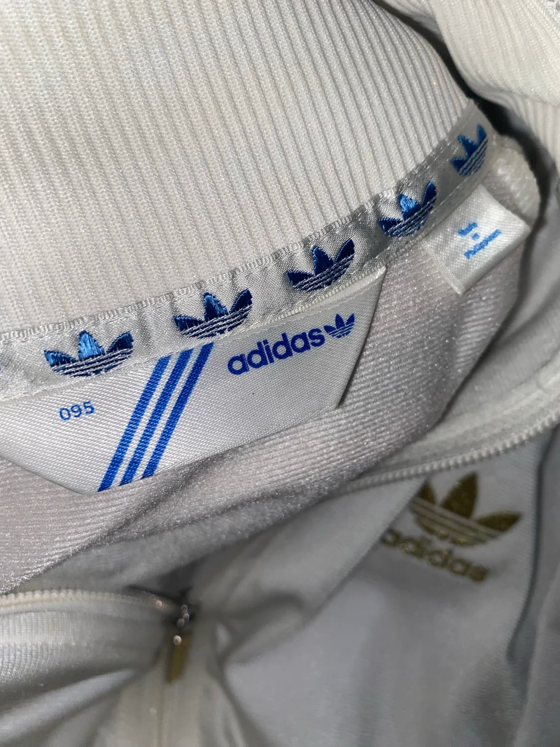 아디다스 흰골져지 상품이미지3