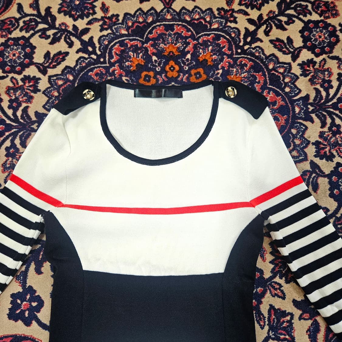 제시(JESSI) 꽉붙핏 스트라이프 레이온 원피스 상품이미지2