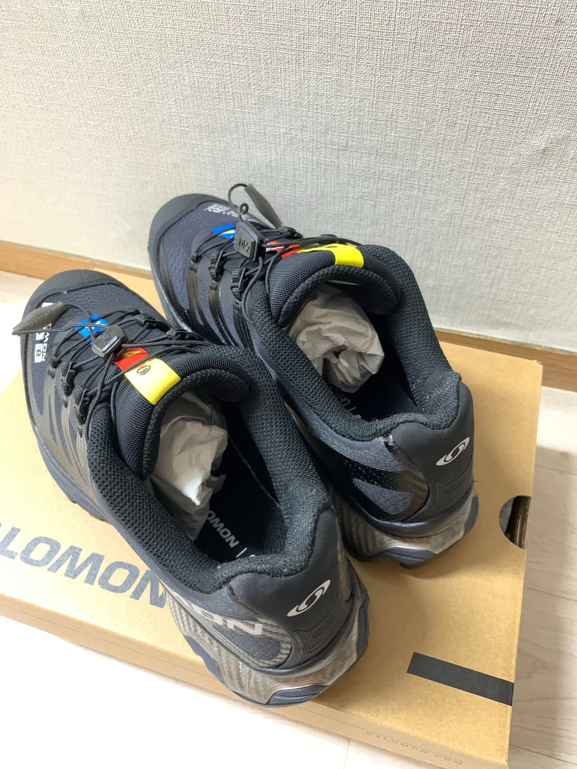 (새상품/상자포함)살로몬 XT-4 OG / 블랙 250 상품이미지4