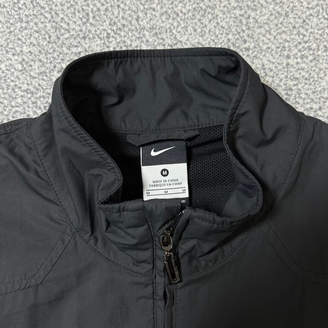 나이키 바람막이 M 상품이미지4