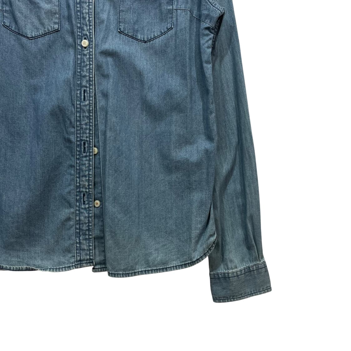 Lacoste Washed Denim Classic Shirt 상품이미지2