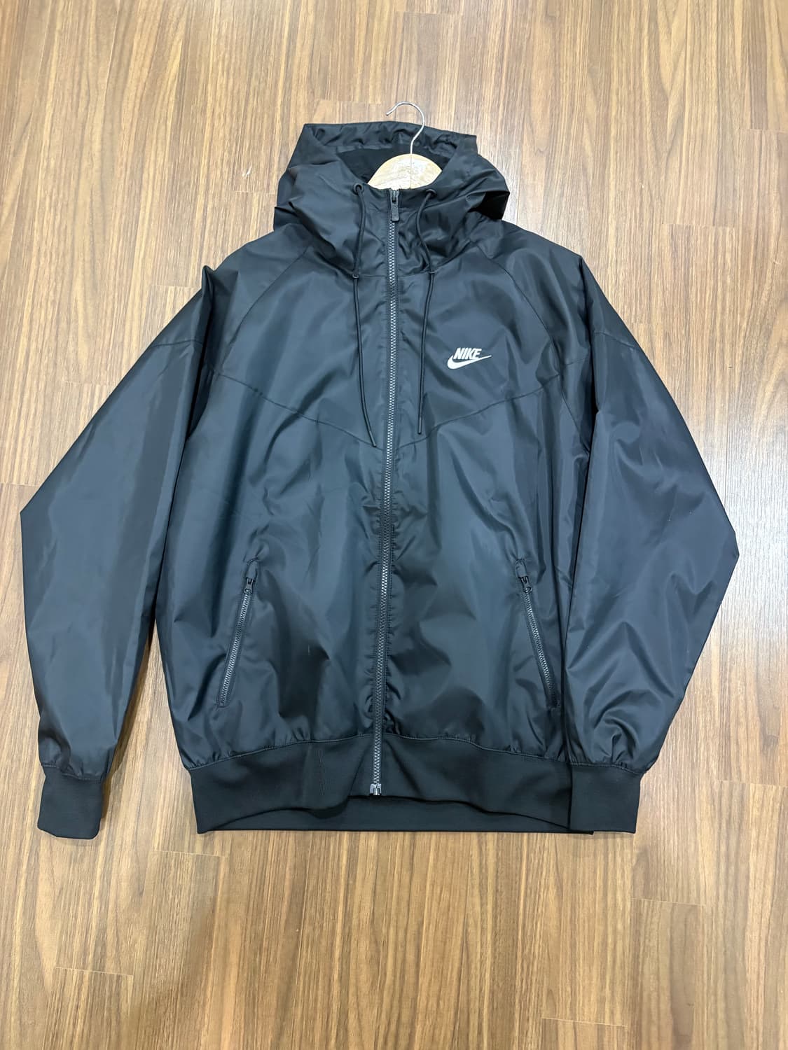 나이키 NSW 윈드러너 후드 자켓 블랙 - 아시아 팝니다 상품이미지2