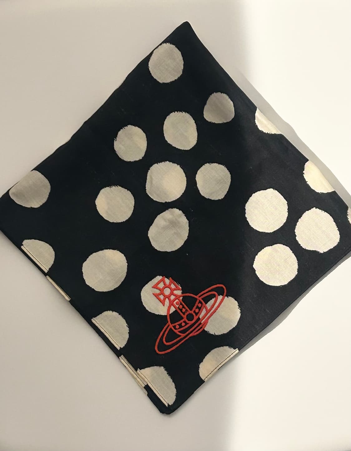 비비안웨스트우드 스카프 상품이미지2