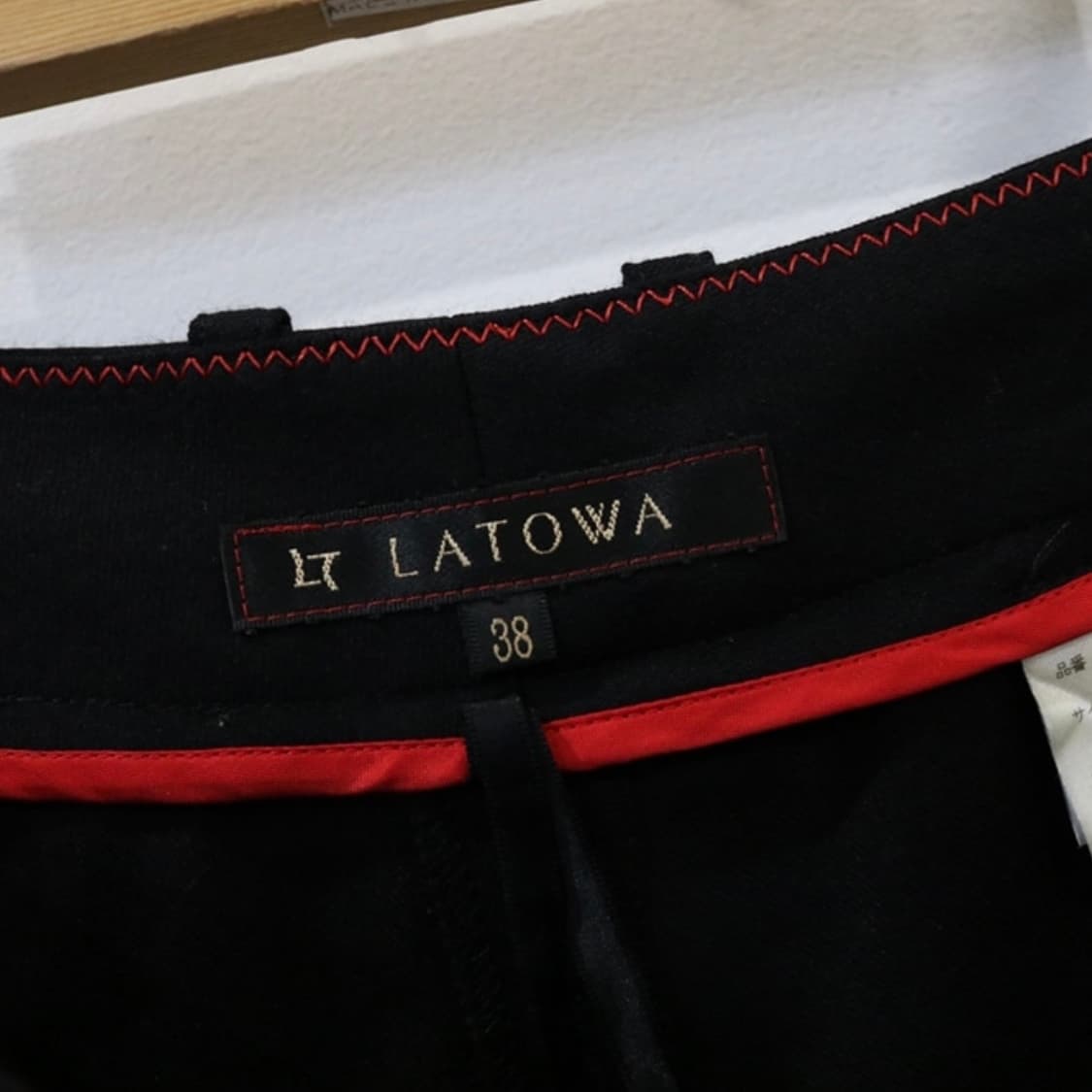 LATOWA 유니크 플리츠 와이드 팬츠 상품이미지5