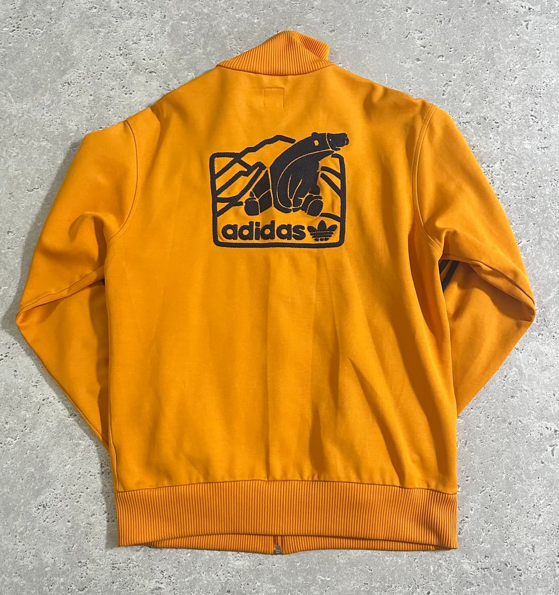 00s Adidas 머스타드 베어 그래픽 트랙탑 상품이미지3