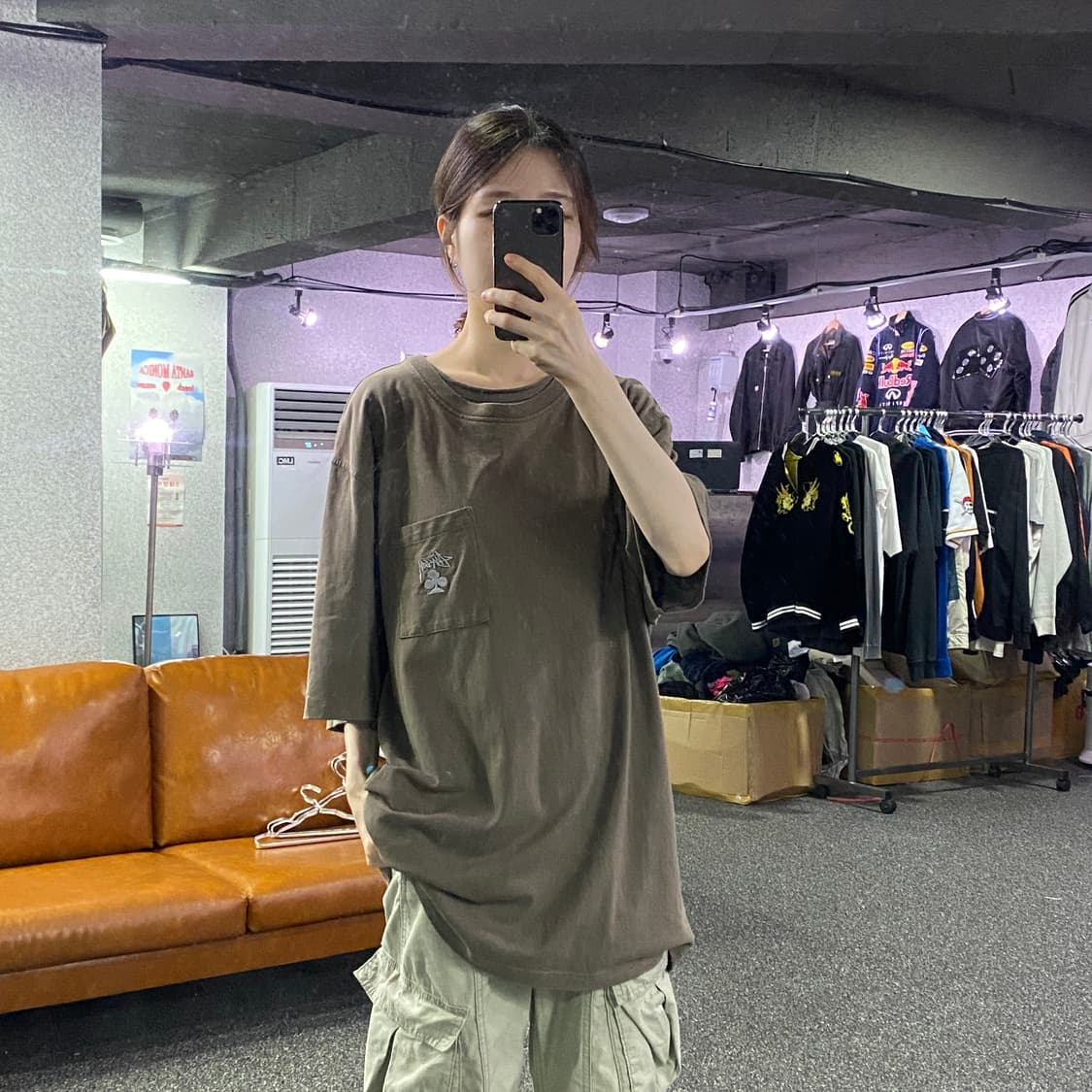 스투시 포켓로고 카키 반팔티 B2237 상품이미지1
