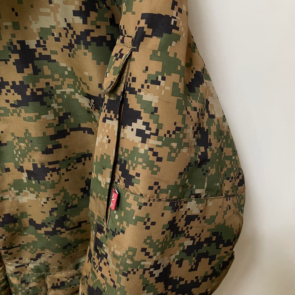 [ XL ] 사우스플레이 카모플라쥬 바람막이 점퍼 상품이미지5