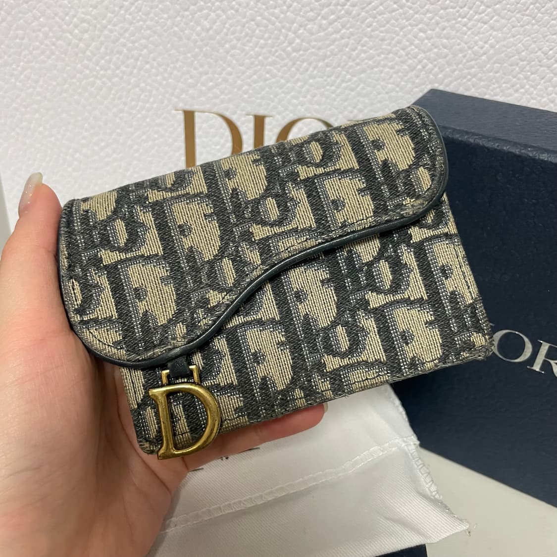 디올 오블리크 새들 카드지갑 상품이미지9