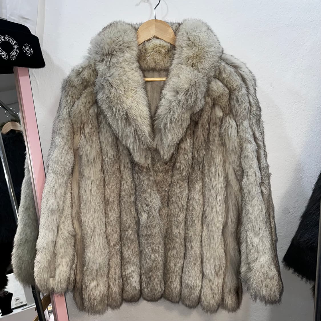 화이트 그레이 사가폭스 퍼자켓M 상품이미지7