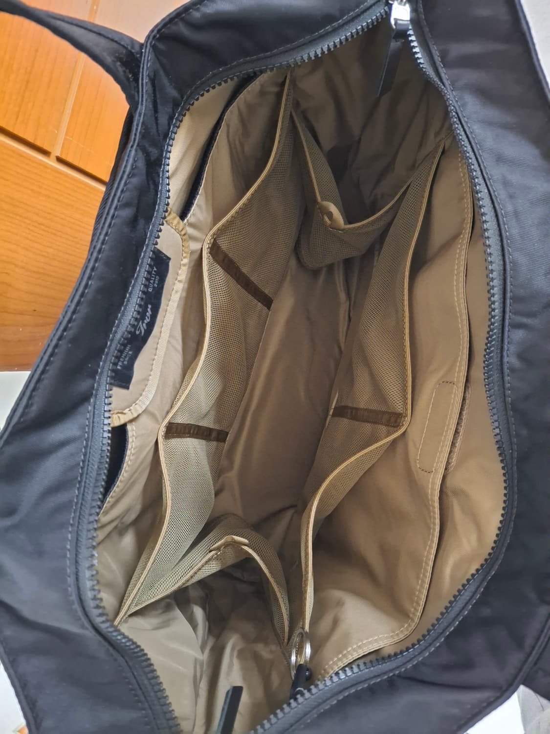 trvr 트래블 토트백 블랙 상품이미지5