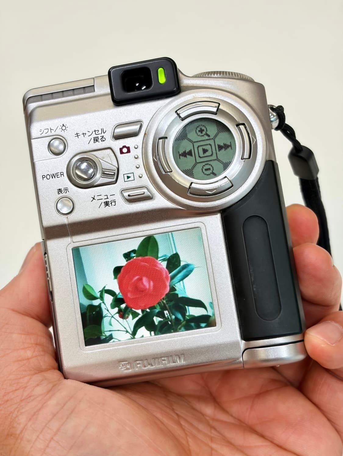 사연품 2. 후지필름 파인픽스 4700z 상품이미지9