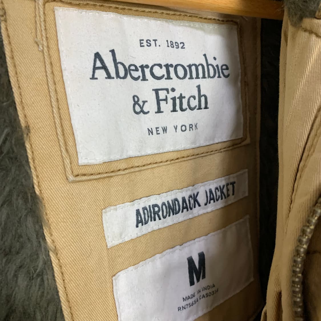 아베크롬비 베이지 y2k 퍼 안감 야상 자켓 봄버 상품이미지8